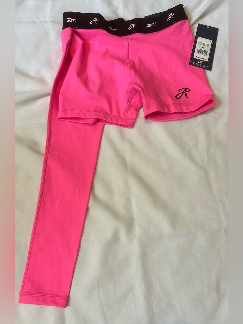 Reebok Girls Angel Bootie Shorts w/ Leg Sleeve Size XS NEW Paradise Pink